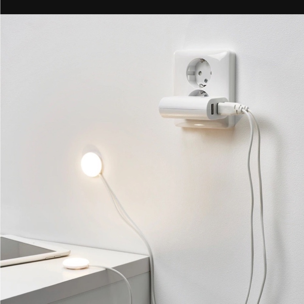 IKEA HALVKLART LED Bulb with Warm White Light 2 m NWT